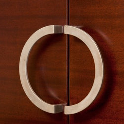 Cabinet Hardware - Products