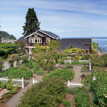 Coastal Stunner - Front Garden