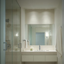 bathroom bedroom 4