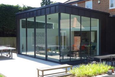 This is an example of a contemporary kitchen in London.