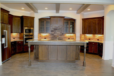 Country kitchen photo in Houston
