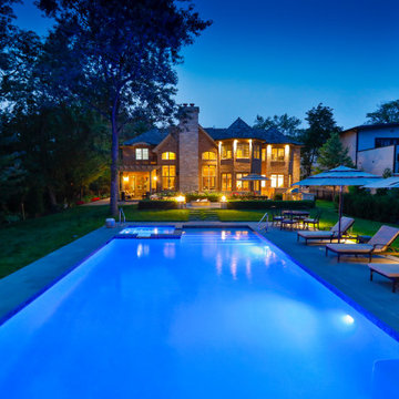 Highland Park Pool, Interior Hot Tub
