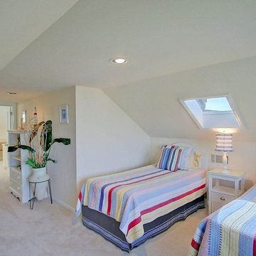 3751 Beach Court