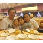 Jasmine Hon's photo
