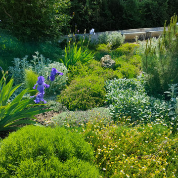 Pourrières, Var. Jardin méditerranéen naturel