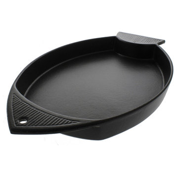 Chasseur 16" French Cast Iron Fish-Shaped Grill