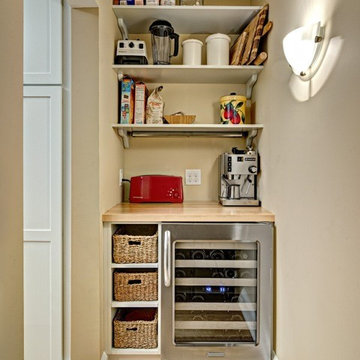 Linden Hills White Kitchen