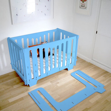 Noni Noni full size cribs and mini cribs