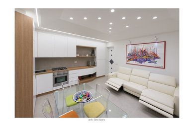 This is an example of a contemporary home design in Rome.