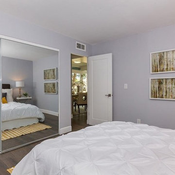 Midcentury Transitional Home Stage