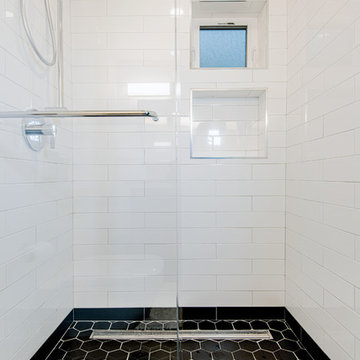 Master Bathroom In Oakland, CA 94619