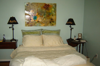 Eclectic bedroom photo in Phoenix