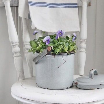 Crow Canyon Home Farmhouse Favorites