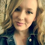 Carly Maes foto