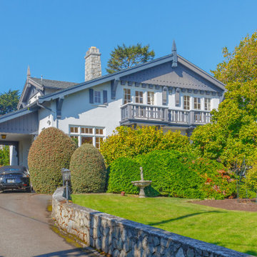 250 King George Terrace - $2,495,000 – MLS 862168