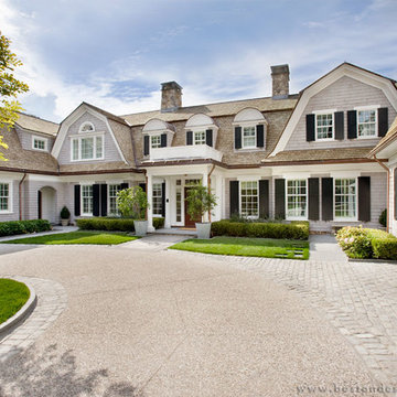 Built by JW Construction, Inc.; Architecture by Colin Smith Architecture; Landsc