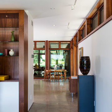Pleasant Street Residence
