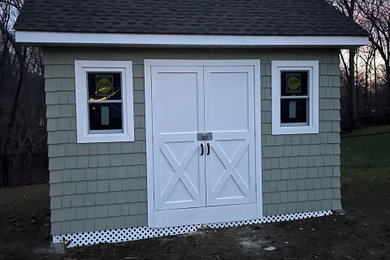Shed - mid-sized detached shed idea in New York
