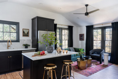 Inspiration for a transitional kitchen remodel in Austin