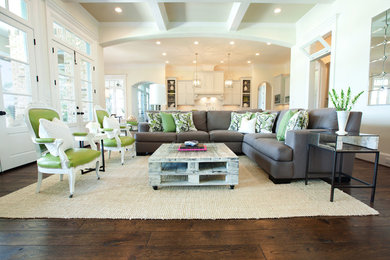 Inspiration for a timeless living room remodel in Dallas