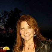 Lisa McCall's photo