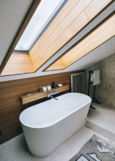 Современный Ванная комната by OLGA IEVLEVA Interior design & decoration