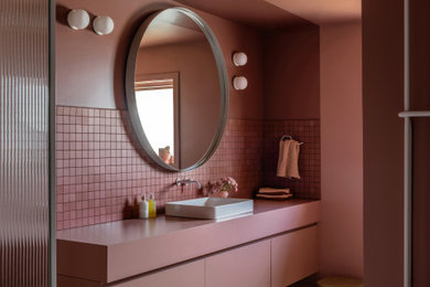 Inspiration for a 1960s bathroom remodel in Portland