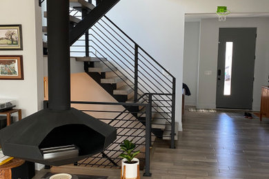 Inspiration for a 1950s staircase remodel in Cleveland