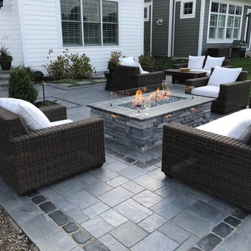 Elmhurst Richcliff Paver Patio