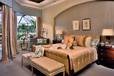 Example of a classic bedroom design in Boston