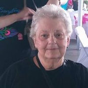 Foto de Barbara DeNault
