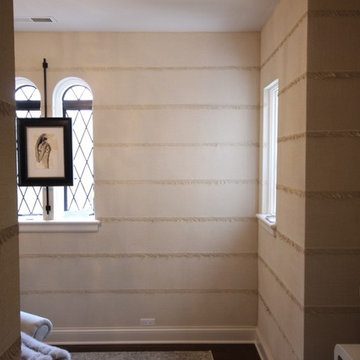 Even Sweep Burlapp Wall Covering - Lake Forrest Showcase House