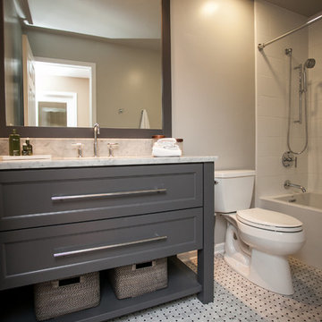 Double the pleasure - Part 2: Hall Bath