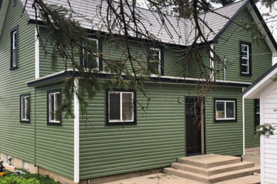 Inspiration for an exterior home remodel in Chicago