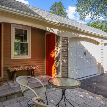 168 Boulder Circle, Glastonbury