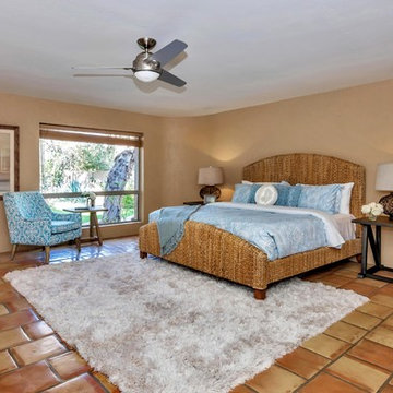 Single Family, Paradise Valley (remodel potential), Maderos del Cuenta