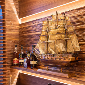 Moderne Weinkellereinrichtung im exklusiven Stil