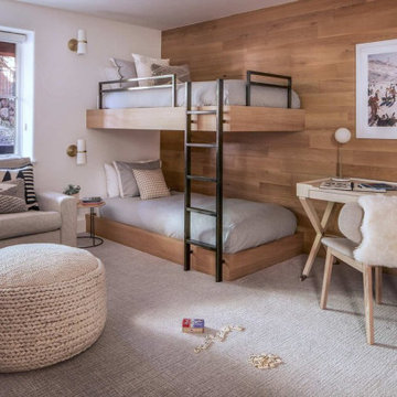 Summit Townhome: Bedroom