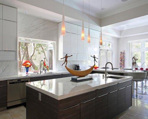 Best Kitchen with an Island Design Ideas & Remodel Pictures | Houzz