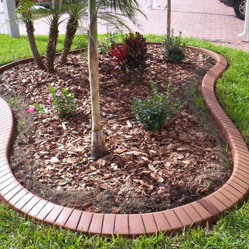 Harvest gold w/ charcoal soldier course brick