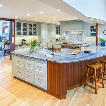 CustomWorks Contracting, LLC`