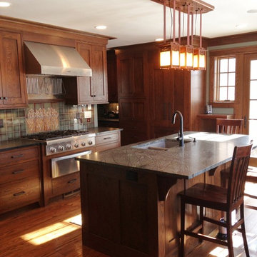 Hilltop Craftsman Kitchen