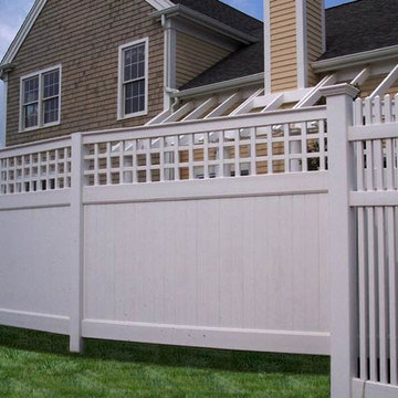 Vinyl Board Fence with Lattice Accent
