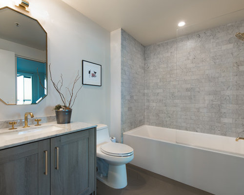 Tub/Shower Combo Design Ideas, Remodels & Photos with a ...