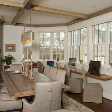 Hickory Dining Area