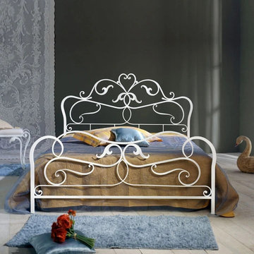 Rubens vintage wrought iron king size bed by Cosatto Letti