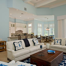 Blue walls w navy rug