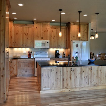 Knotty Alder Shaker Kitchen