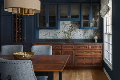 Lamplighter Lane Kitchen & Wet Bar