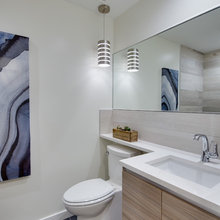 Ellen bathroom